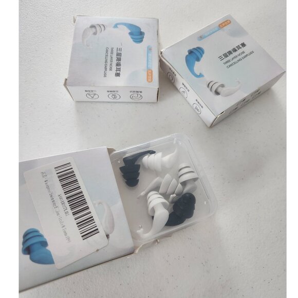 3 Sets Swimming Ear Plugs Noise Cancelling Three Layer Design Reusable Silicone - Picture 1 of 4